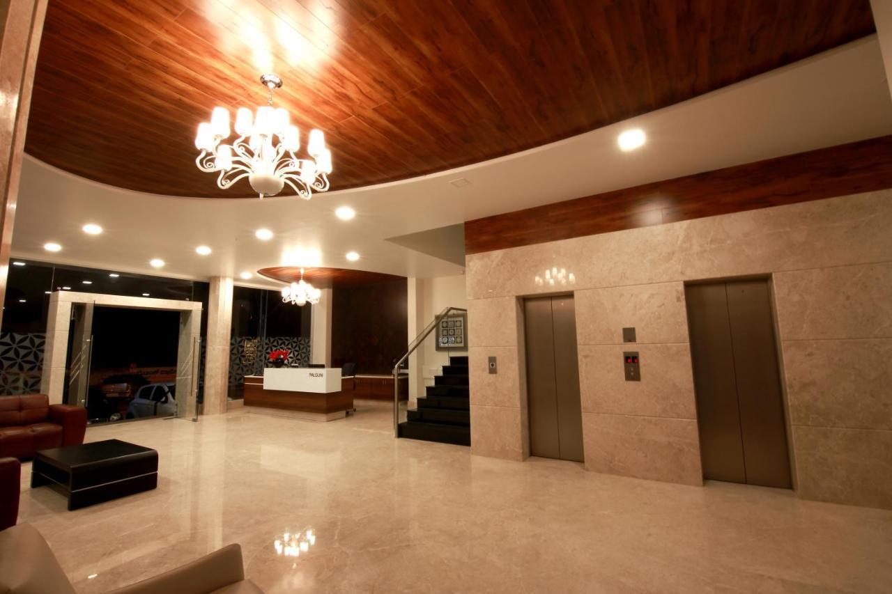 Palguni Residency Otel Hassan Dış mekan fotoğraf