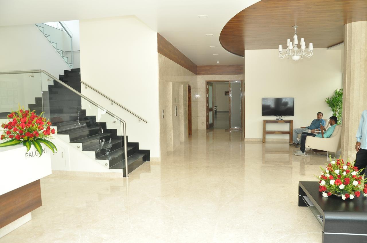 Palguni Residency Otel Hassan Dış mekan fotoğraf